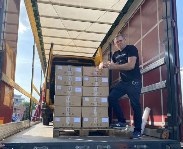 Наша благодійна ініціатива знову забезпечила доставку гуманітарних вантажів із Перемишля до Львова.